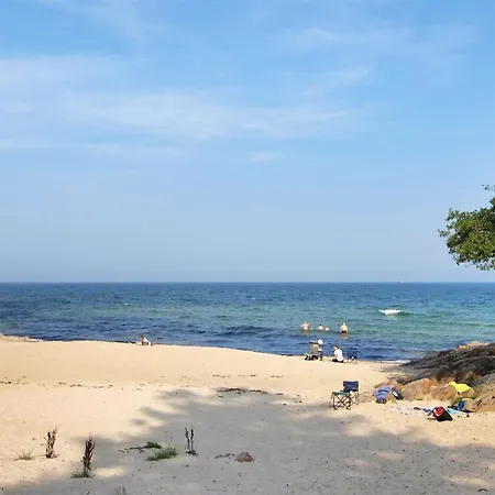 Tinne - 400m From The Sea By Interhome *