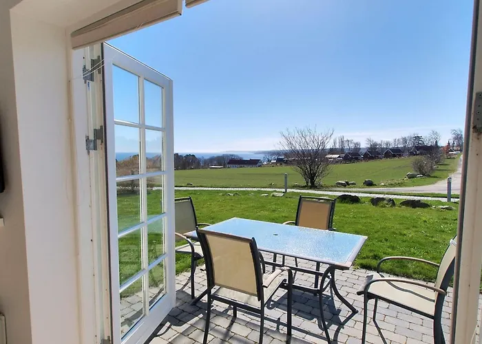 Apartment Tinne - 400m From The Sea By Interhome Allinge-Sandvig